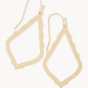 Kendra Scott Sophia drop earrings- gold
